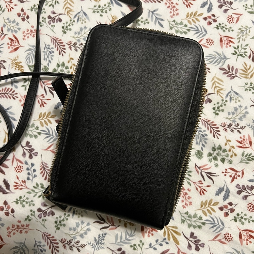 Forever Young Black Crossbody Bag - Picture 2 of 6